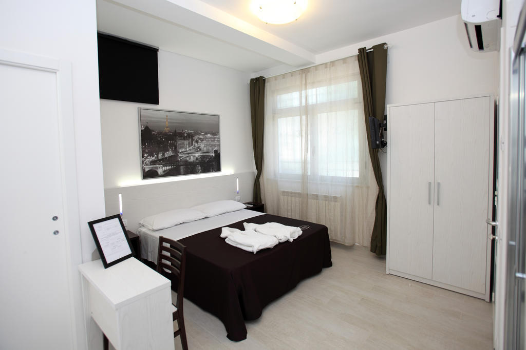 Orchidea Rooms & Suites Civitanova Marche Pokoj fotografie